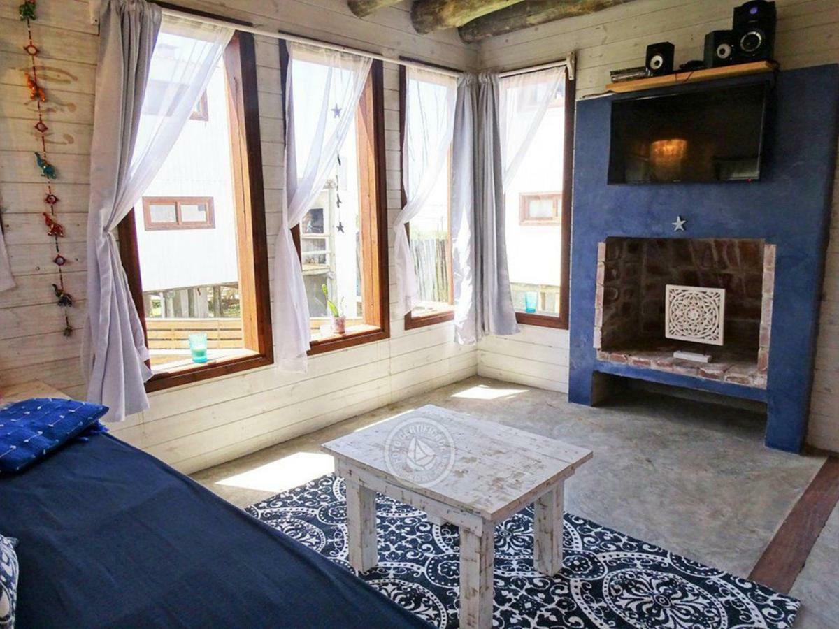 Casas Sadhana Punta Del Diablo Exterior photo
